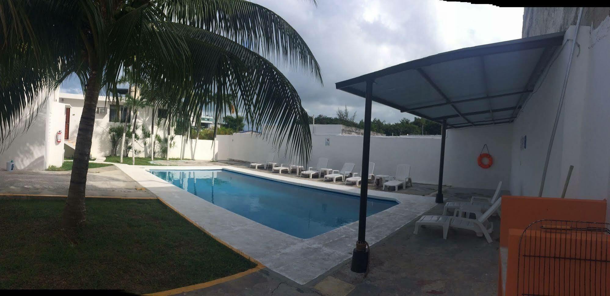 Hostel El Corazon Cancun Luaran gambar